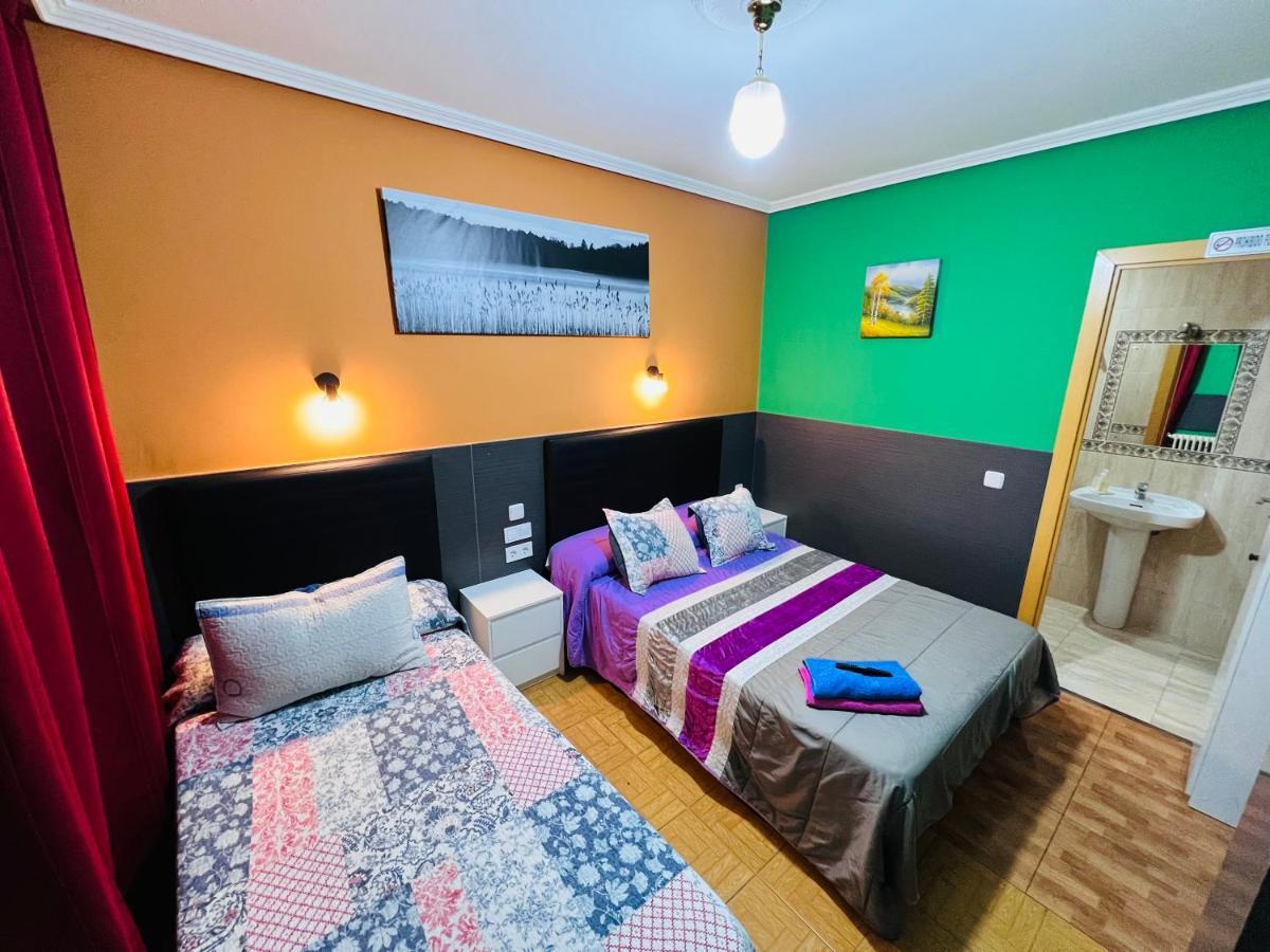 Hostal Numancia Madrid Eksteriør bilde